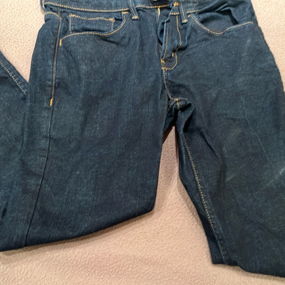 Barely worn men’s under 510 dark blue jeans 30 x 27 Xavier jeans